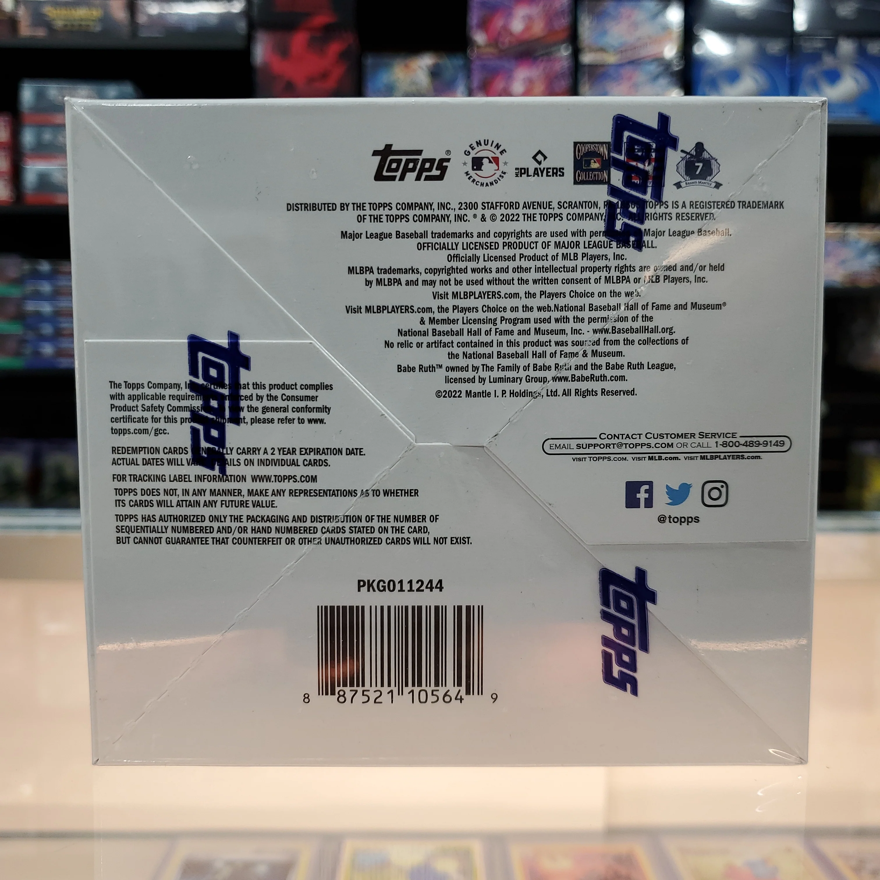 2022 Topps Series 1 Baseball Retail Box - Image 4