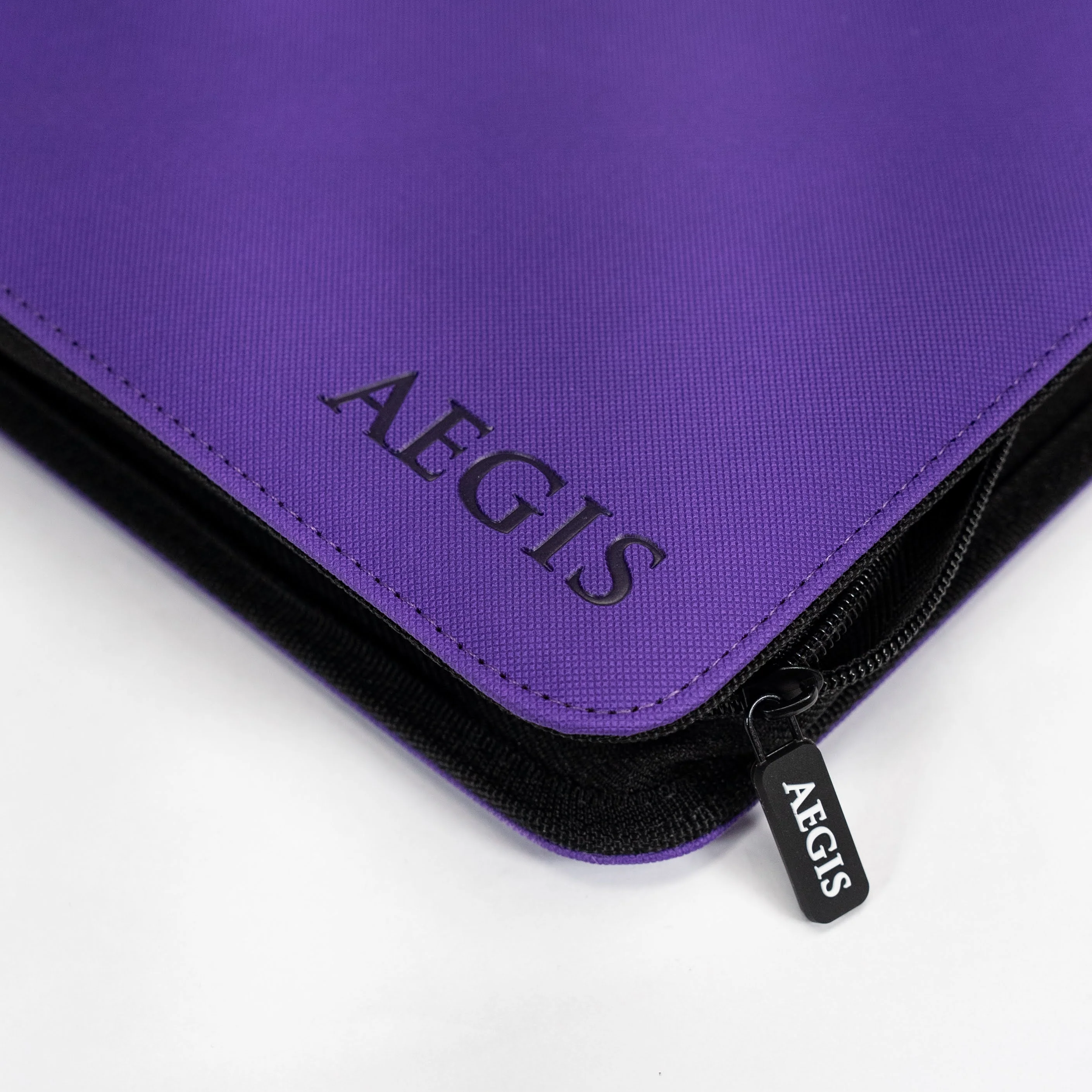 Aegis: 9-Pocket Diamond-Zip Toploader Binder (Purple) - Image 3
