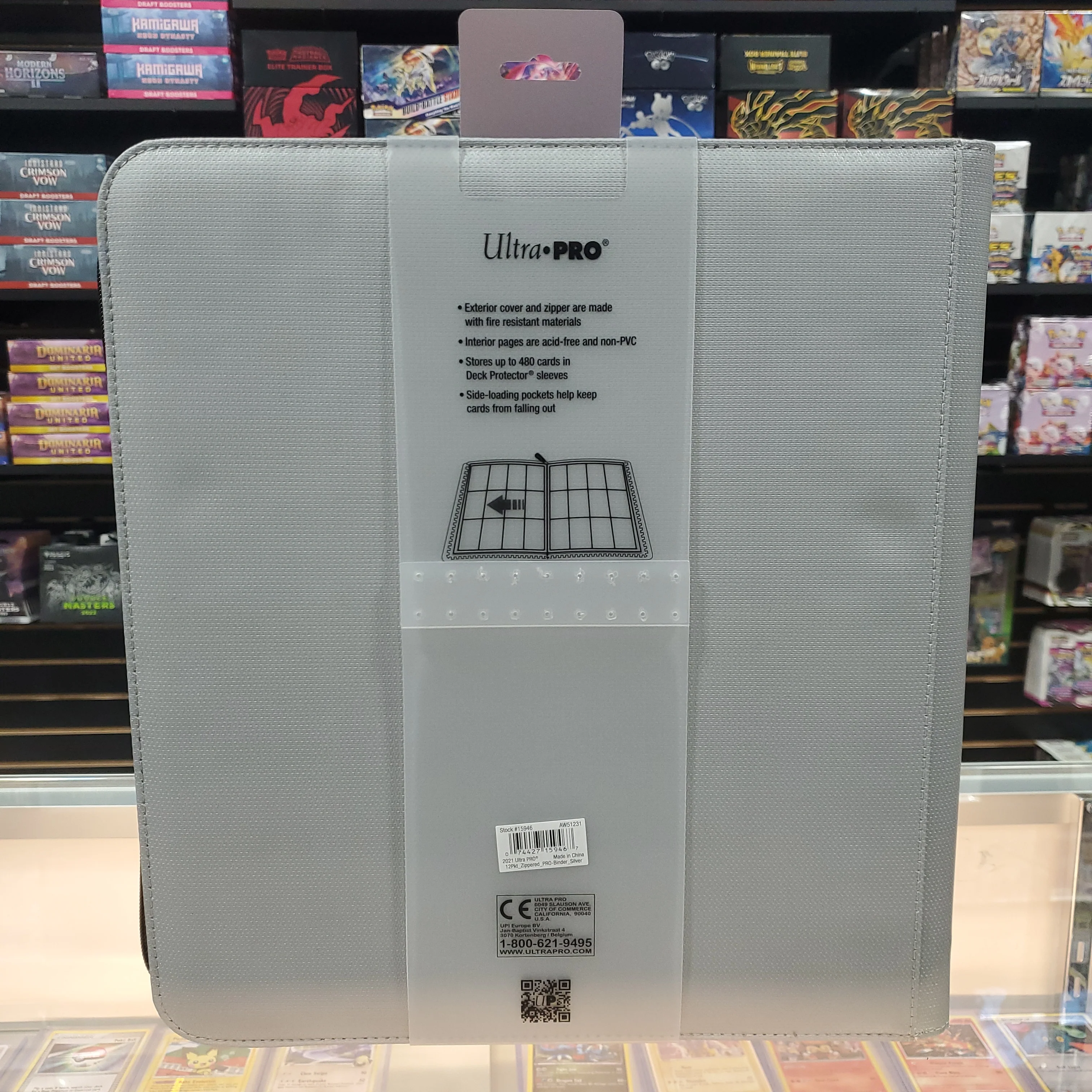 Ultra-PRO: Fire Resistant 12 Pocket Zippered PRO Binder - Silver - Image 2