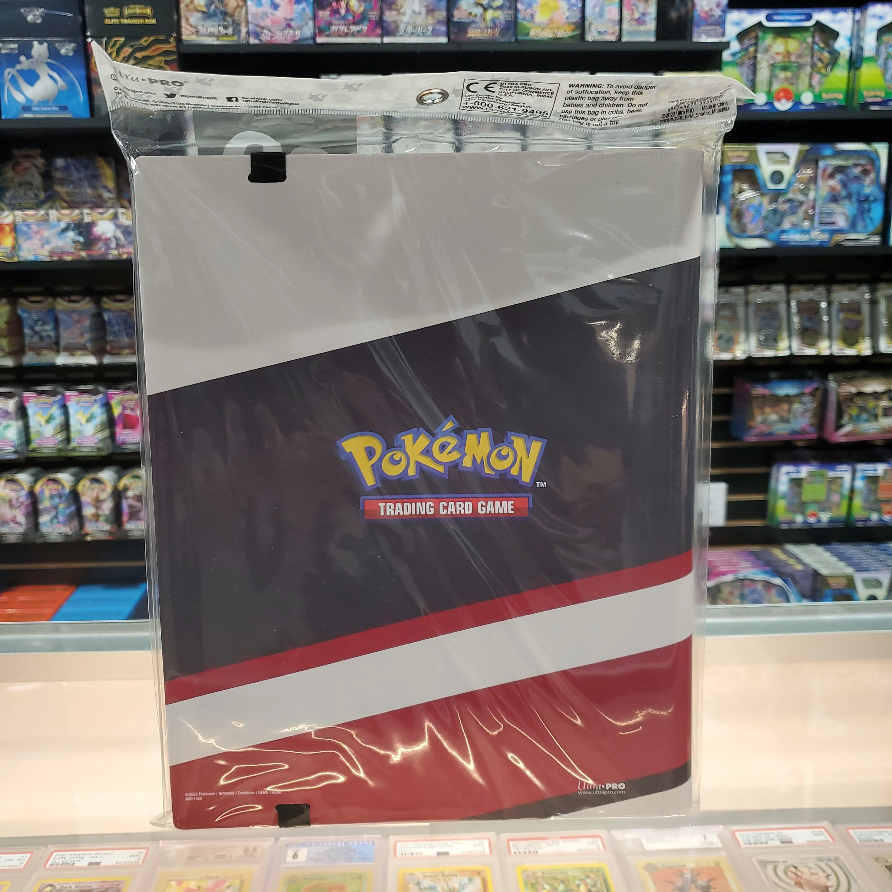 Ultra-PRO: Pokémon 9 Pocket PRO Binder - Snorlax & Munchlax - Image 3